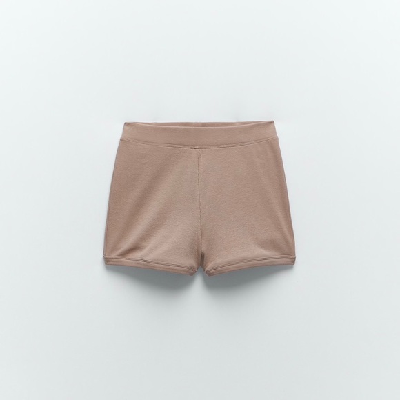 Zara Ribbed Shorts - Picture 1 of 6
